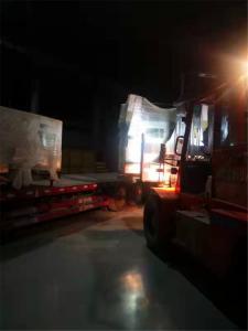 3D曲顯光電項目設(shè)備室內(nèi)搬運(yùn)就位工程