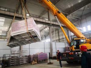 3D曲顯光電項目設(shè)備室內(nèi)搬運(yùn)就位工程